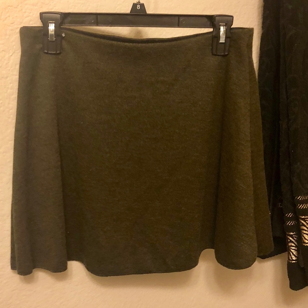 NWT Zara Olive Green Skirt